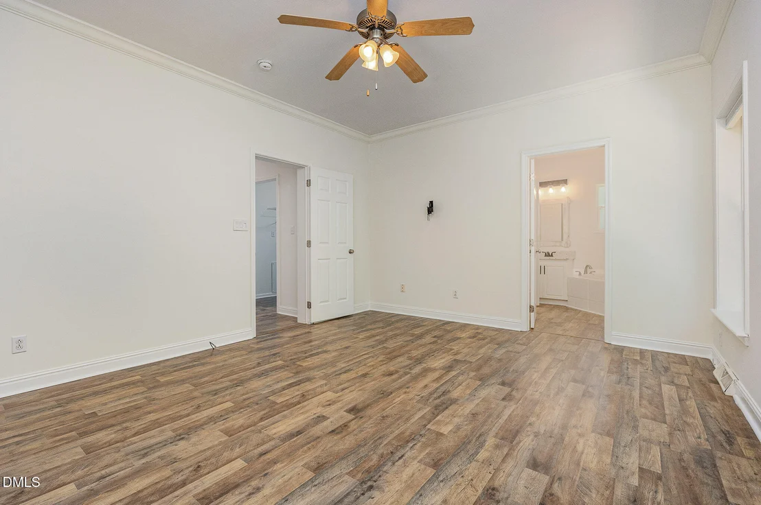 Photo of 6086 Dunes Drive