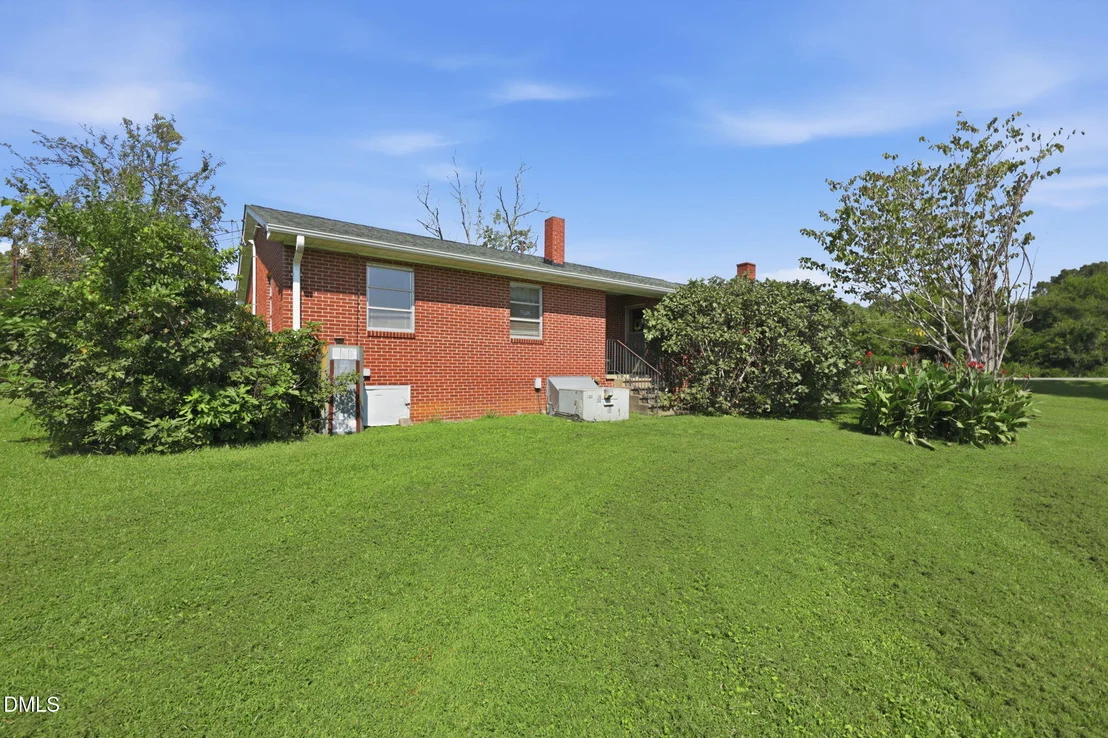 Photo of 1700 Parham Drive