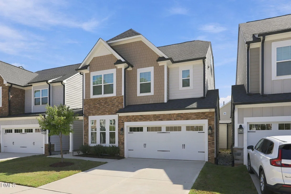 Photo of 2102 Goudy Drive