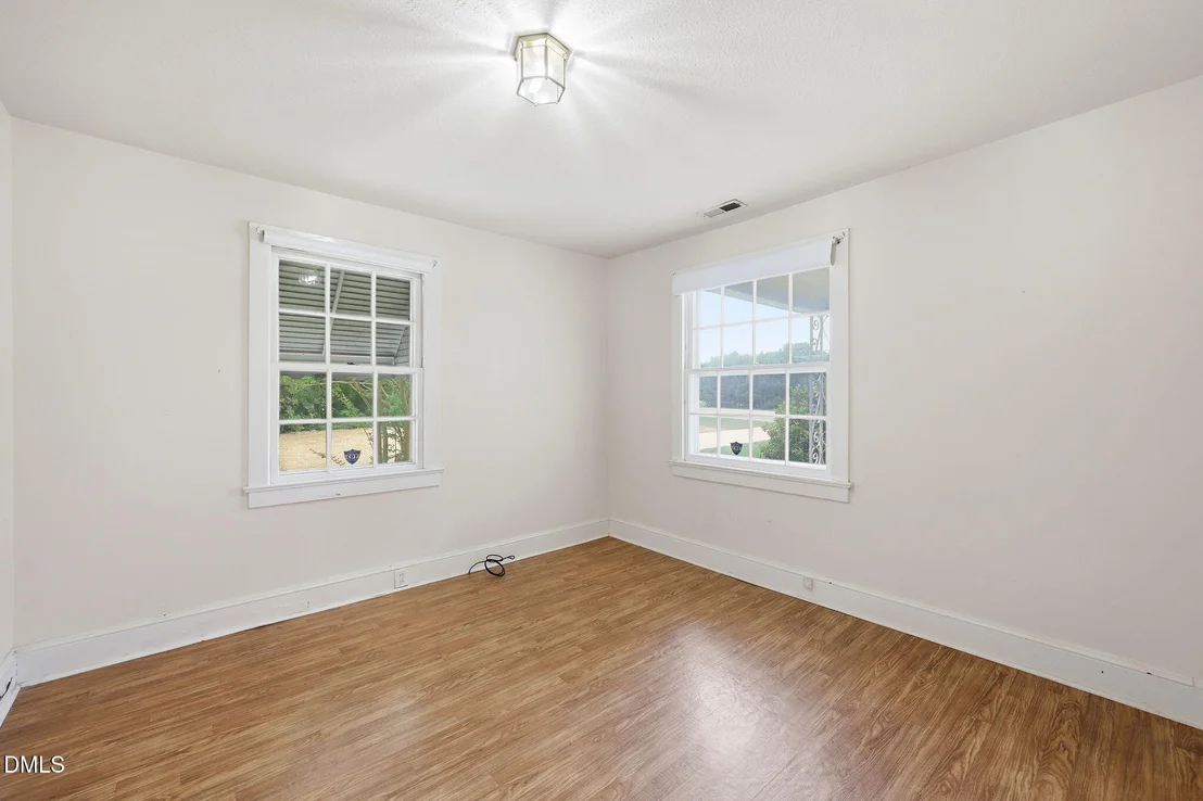 Photo of 1094 Wilsons Mills Road