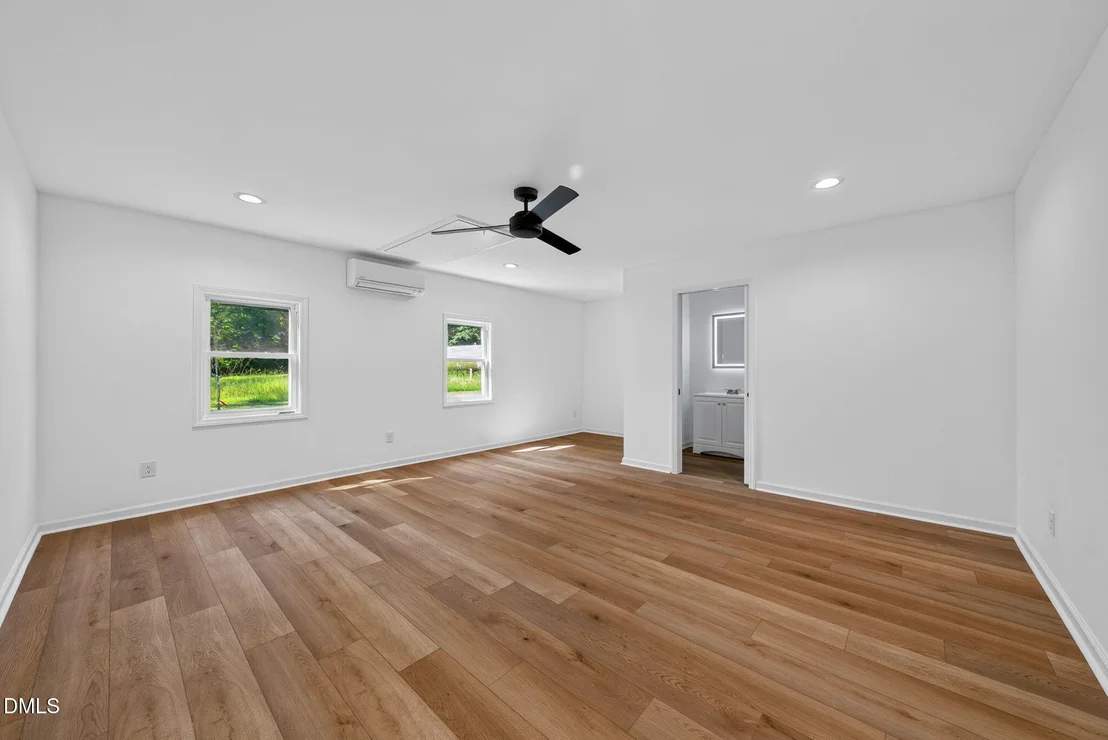 Photo of 5605 Genesee Drive