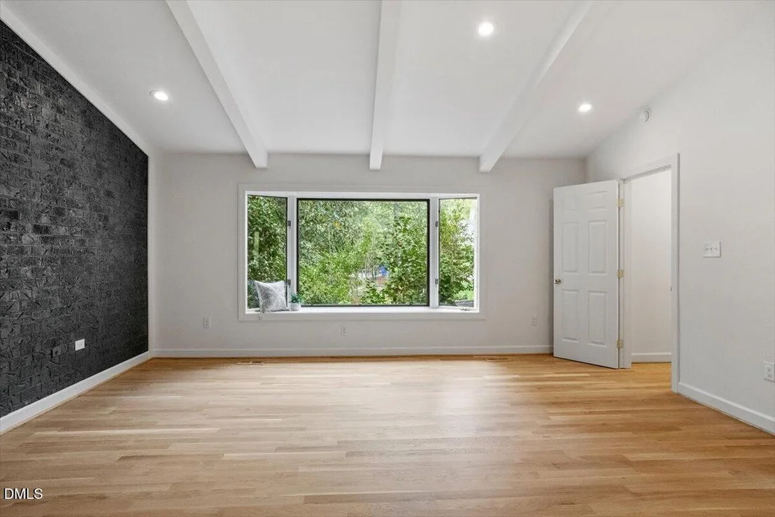 Photo of 1023 Cleland Drive
