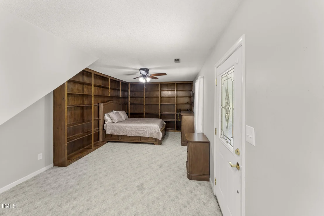 Photo of 5635 Baptist Assembly Road