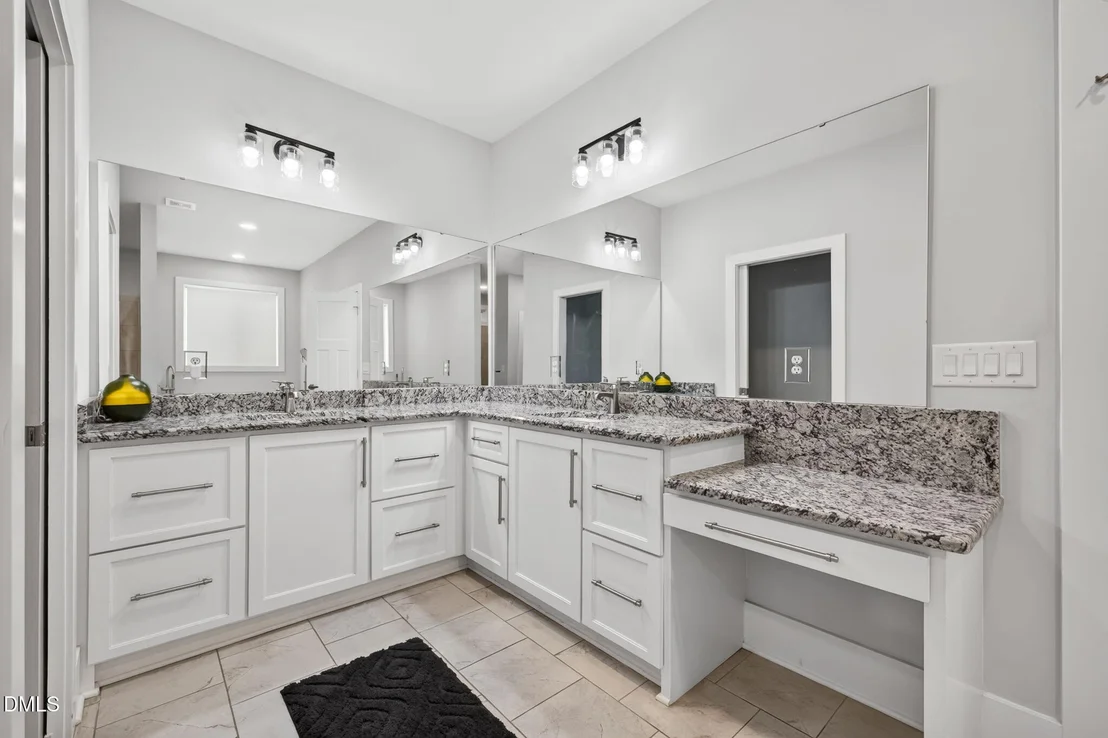 Photo of 58 Arrezzo Drive