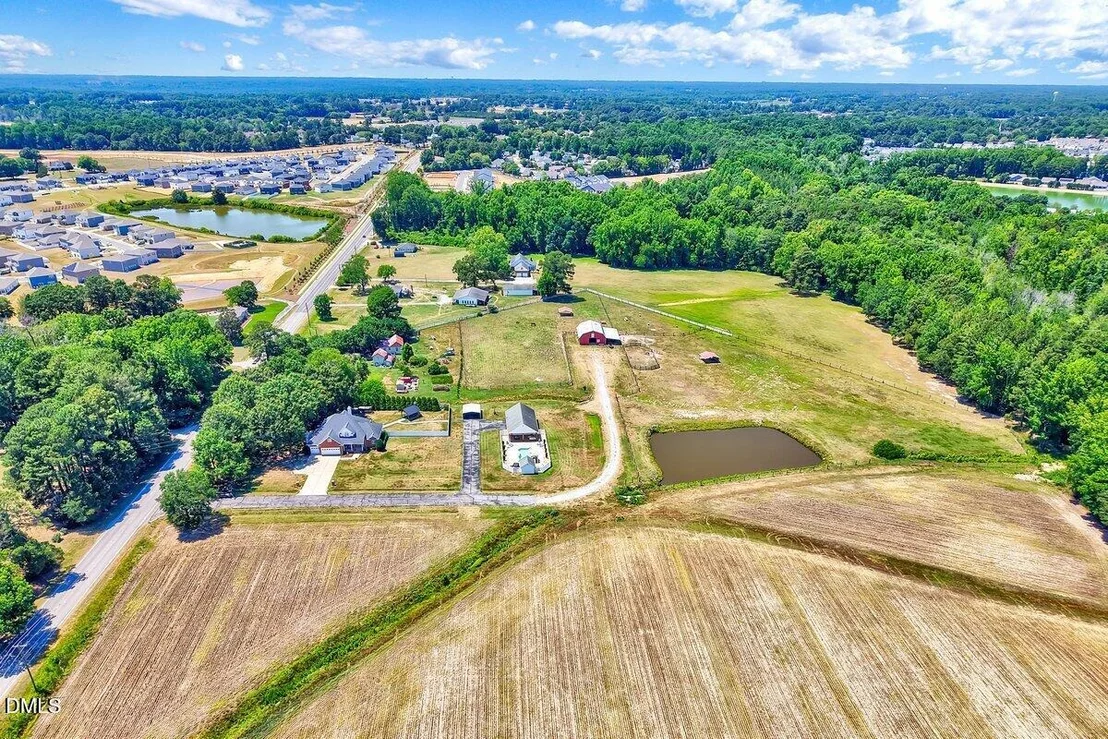 Photo of 31 Chasewood Drive