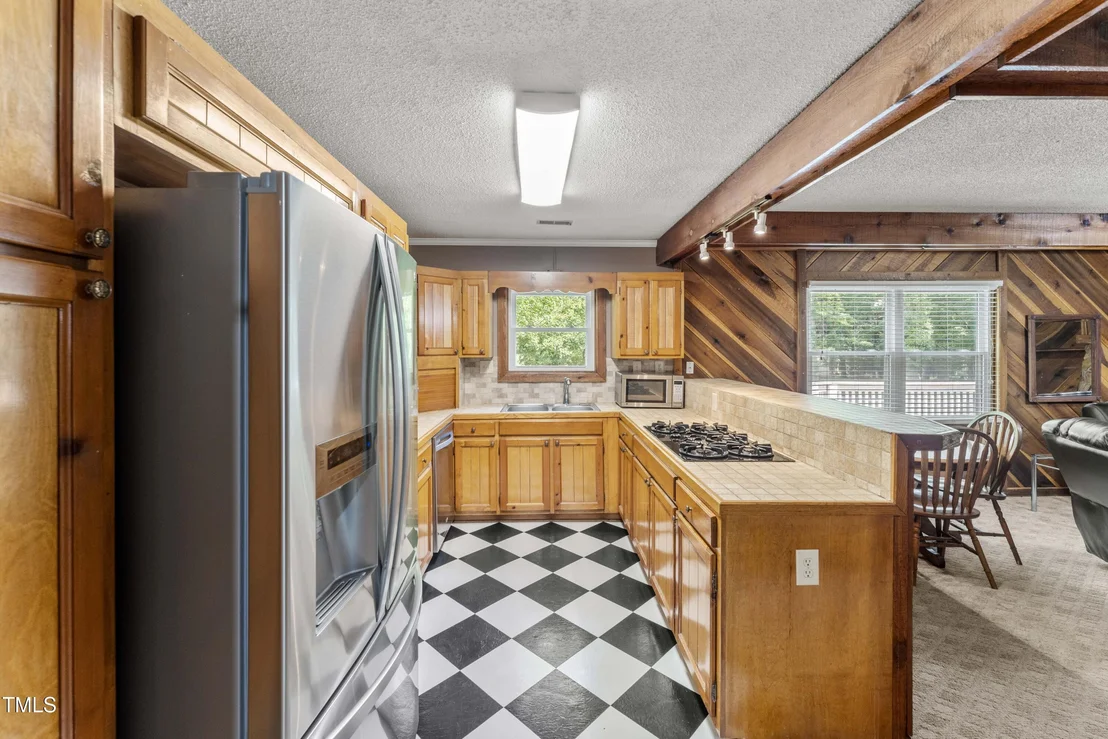 Photo of 5635 Baptist Assembly Road