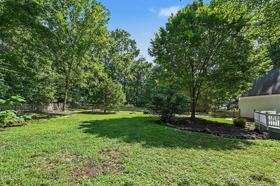 Photo of 611 Flagstone Way