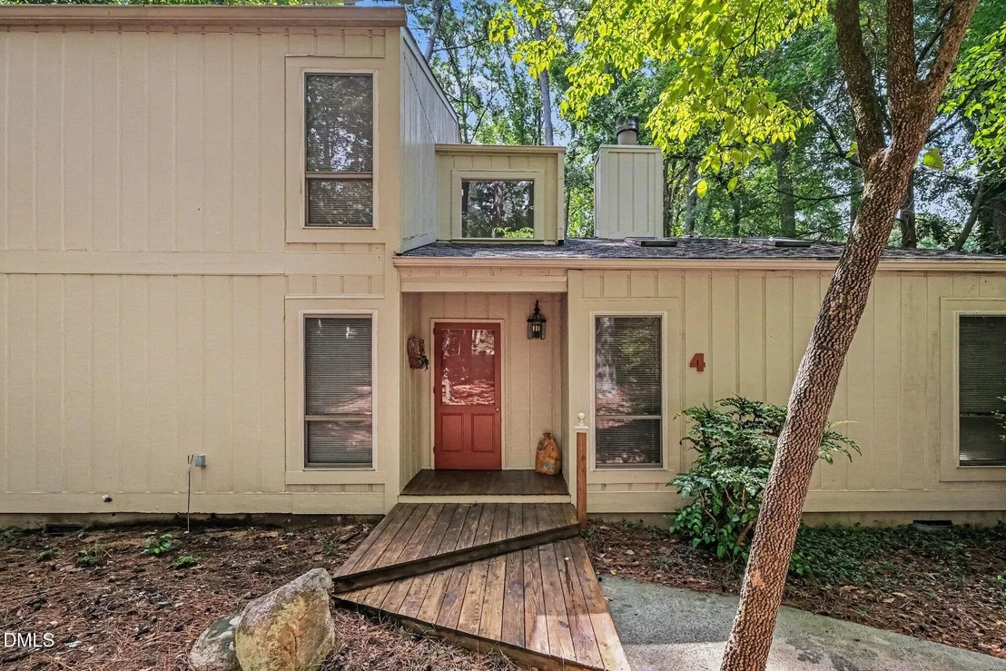 Photo of 4 Matchwood