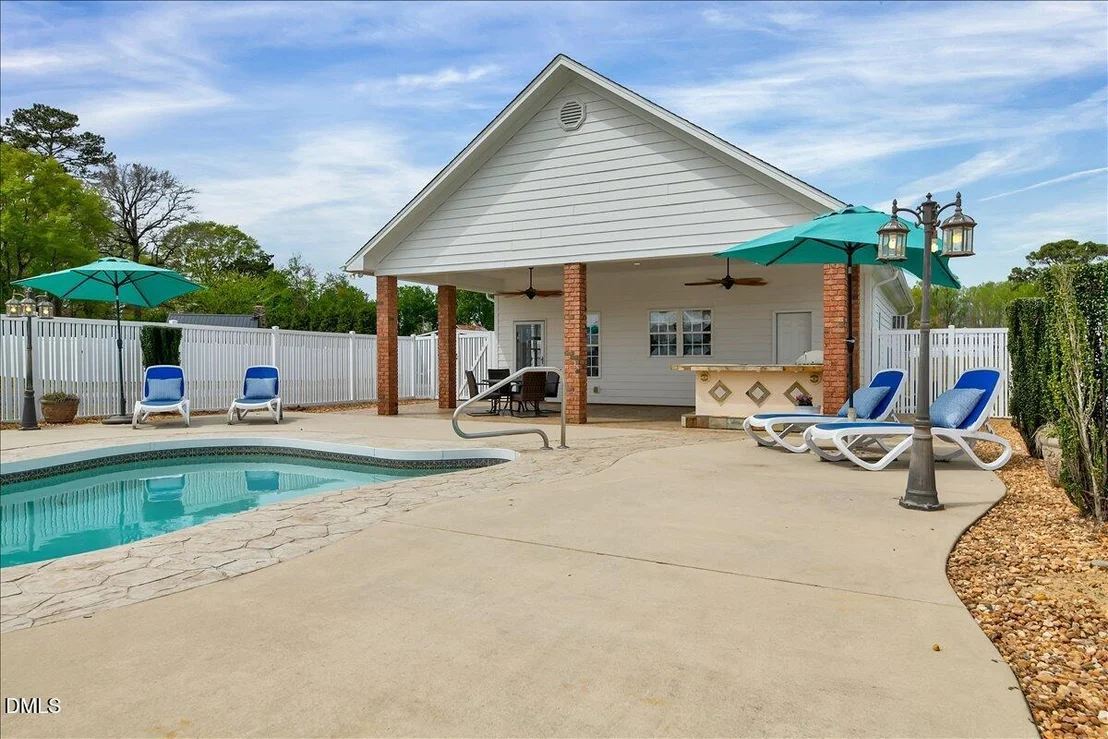 Photo of 31 Chasewood Drive