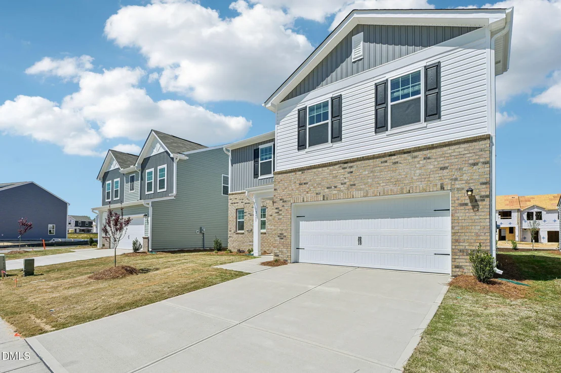 Photo of 2561 Quarry Road
