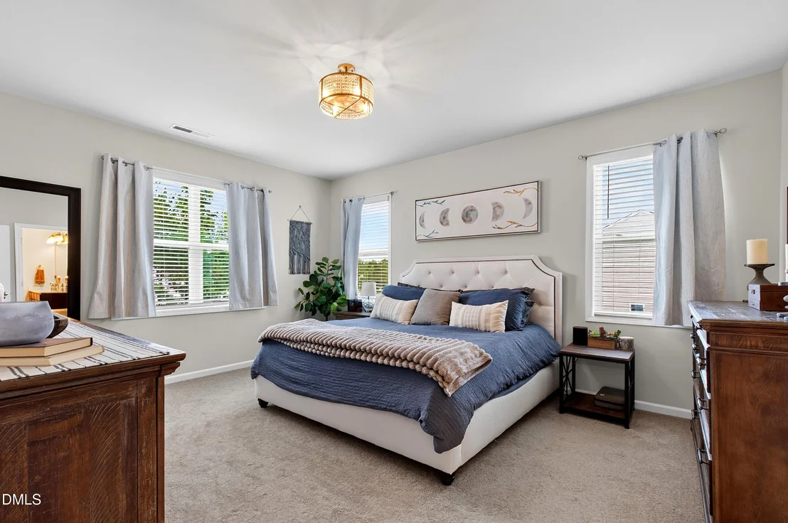 Photo of 245 Madden Rose Lp