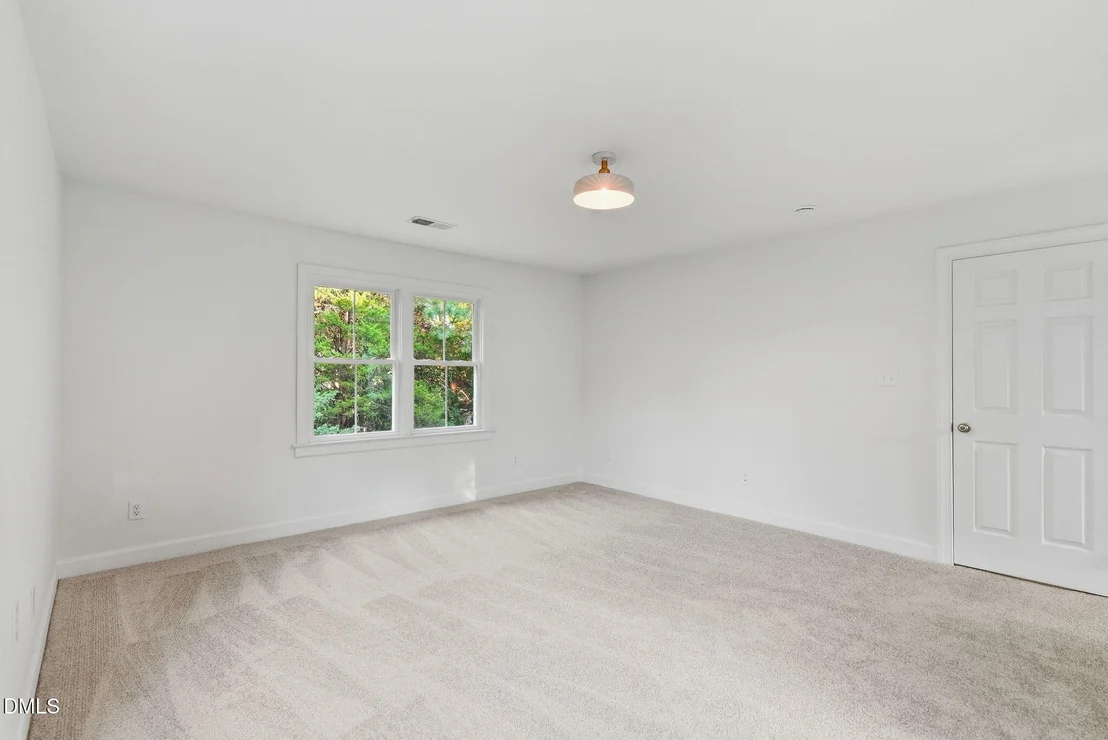 Photo of 1825 Thorpshire Drive