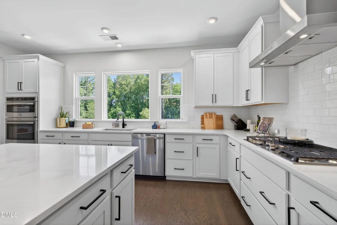 Photo of 1063 Danvers Loop