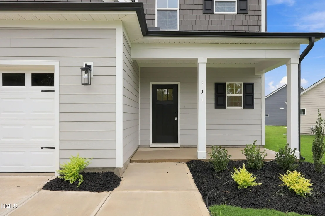 Photo of 131 Grinnell Loop