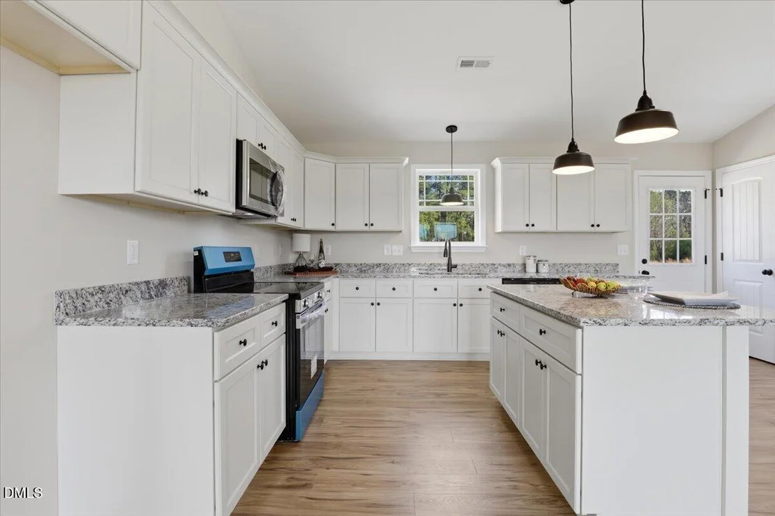 Photo of 104 Grace Pond Avenue