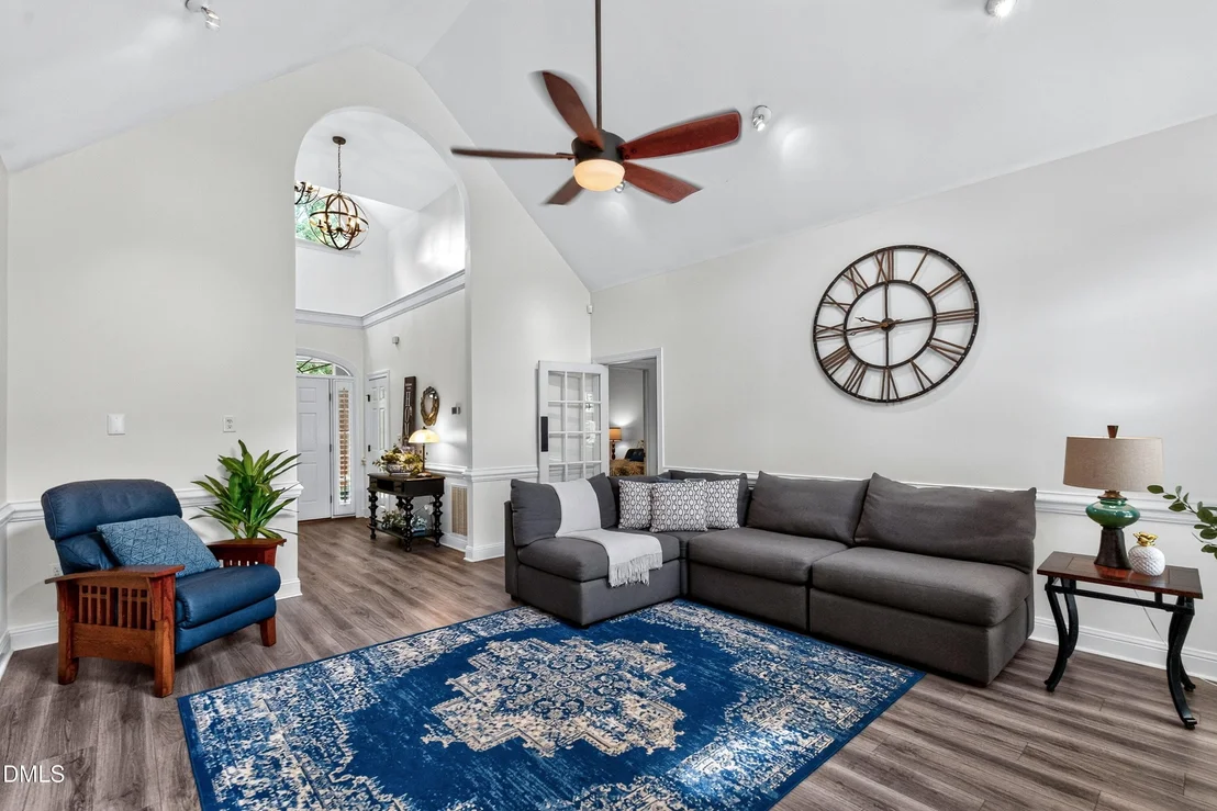 Photo of 7101 Evelyn Circle