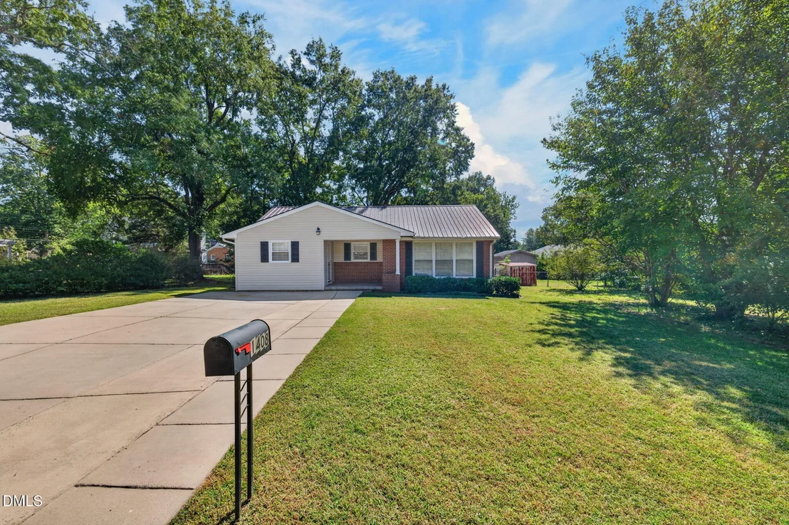 Photo of 1408 Harriet Drive