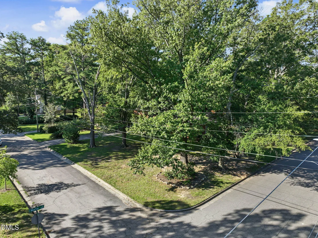 Photo of 300 Sherrybrook Drive