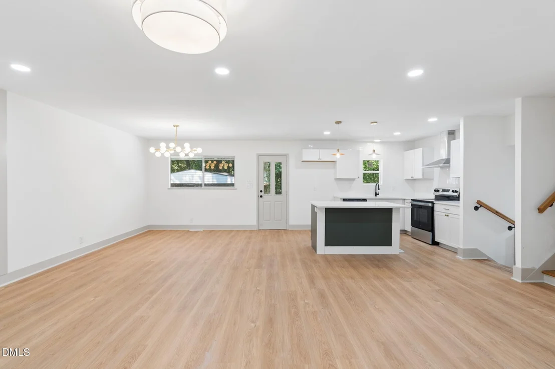Photo of 2902 Kanewood Drive