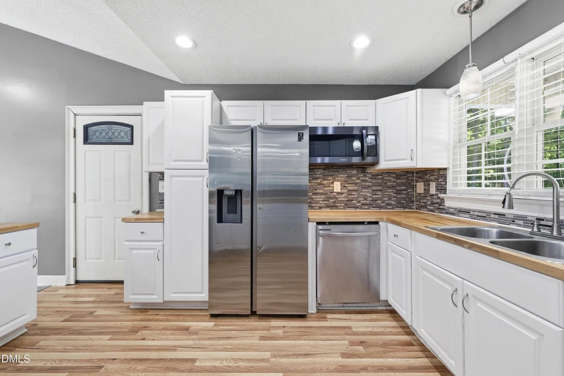 Photo of 5664 Baptist Assembly Road