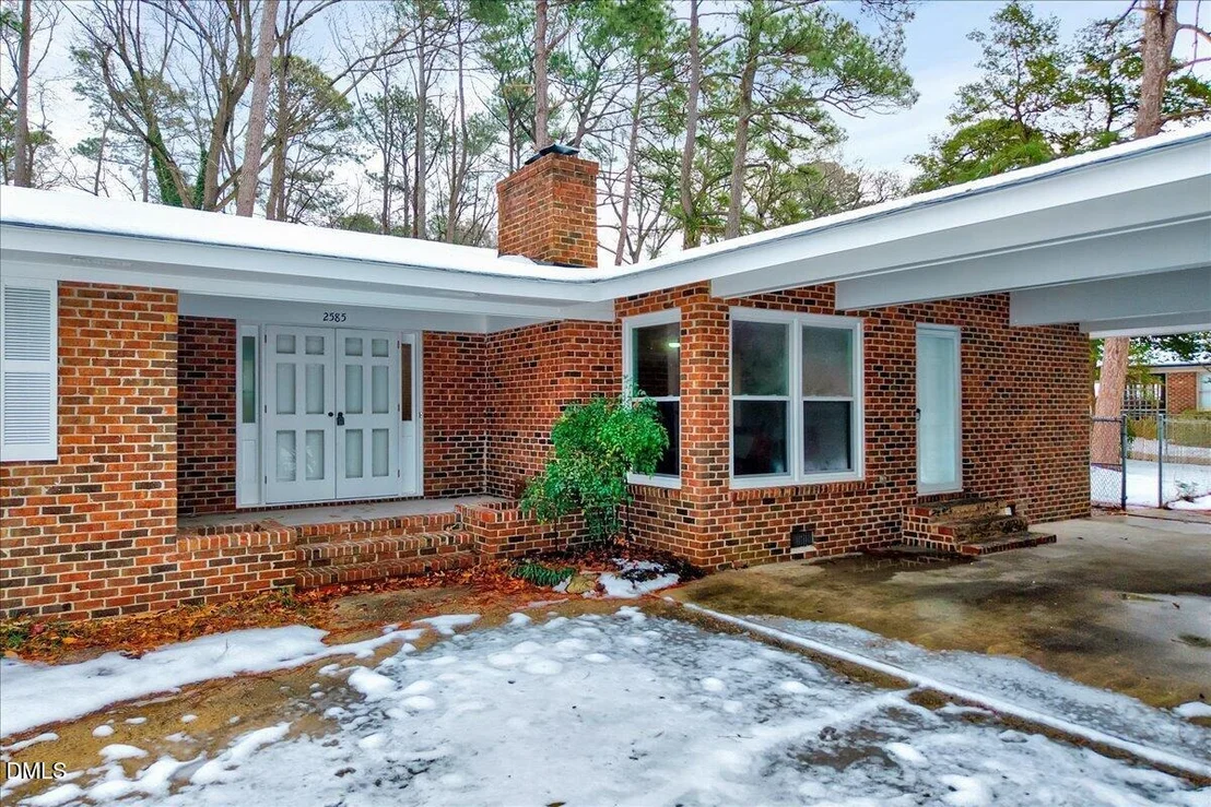 Photo of 2585 Cabin Branch Road