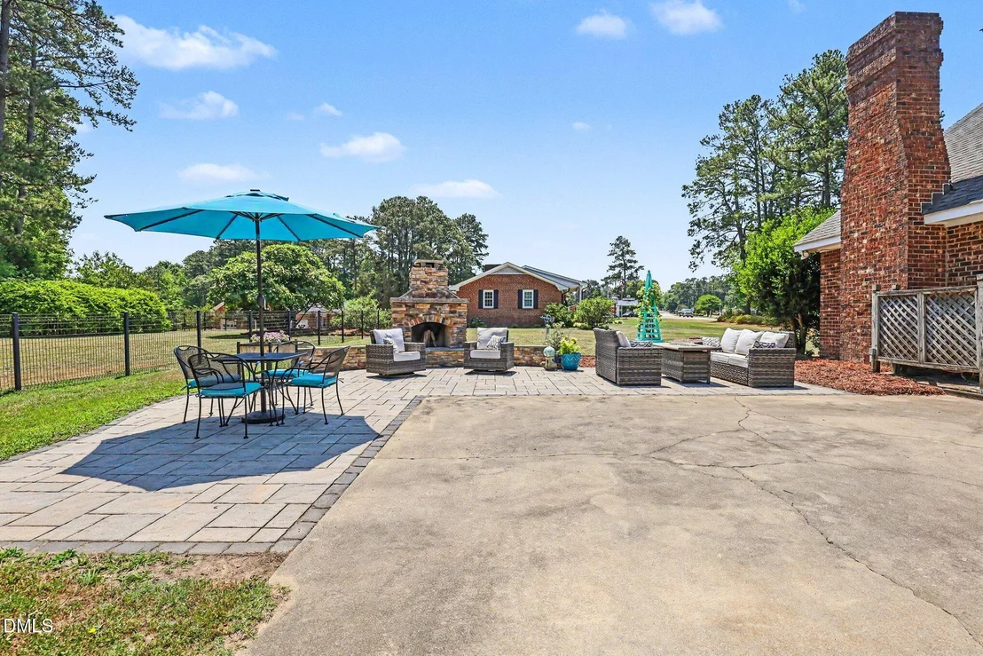 Photo of 2256 Shotwell Road