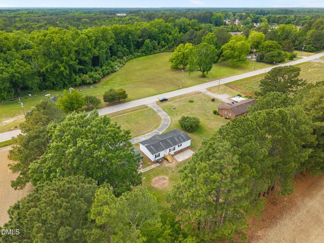 Photo of 8540 Godwin Falcon Road