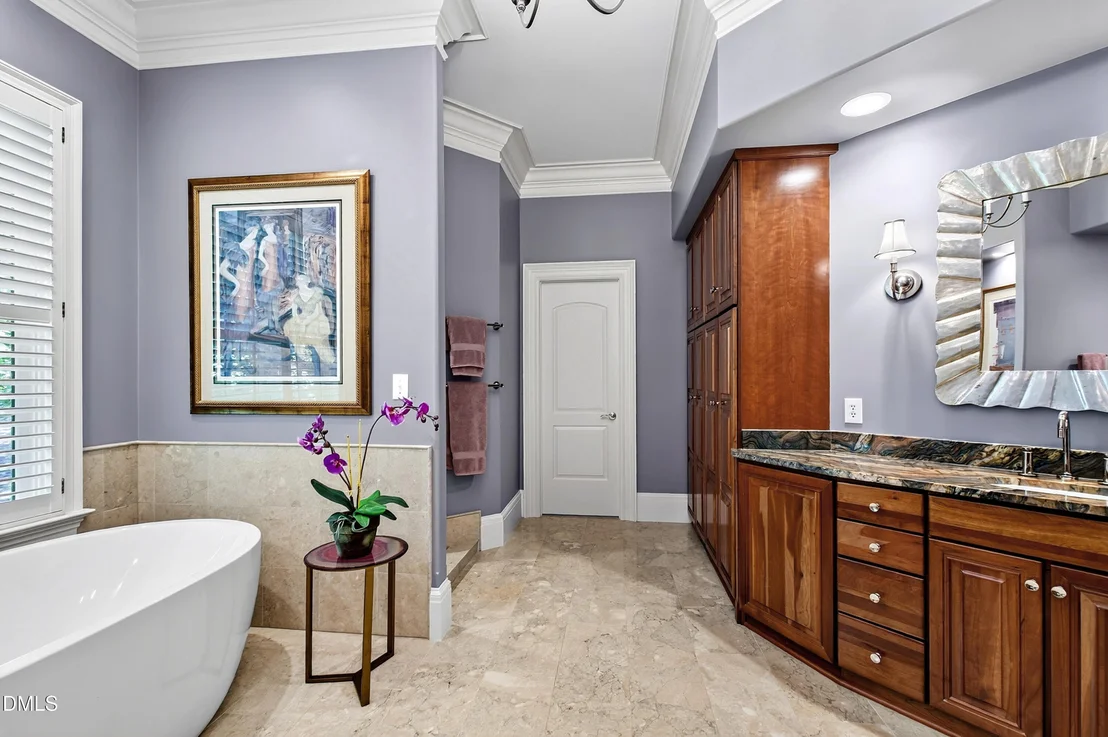 Photo of 113 Richelieu Drive