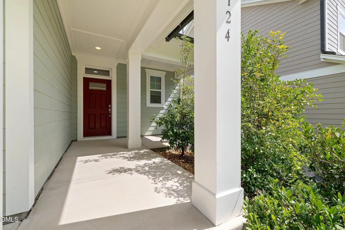 Photo of 124 Chapel Run Way