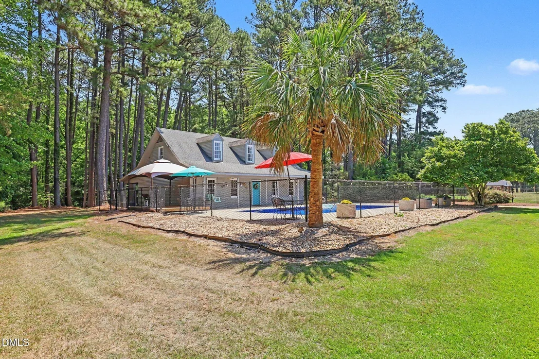 Photo of 2256 Shotwell Road