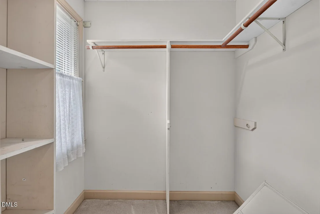 Photo of 6125 Iris Drive