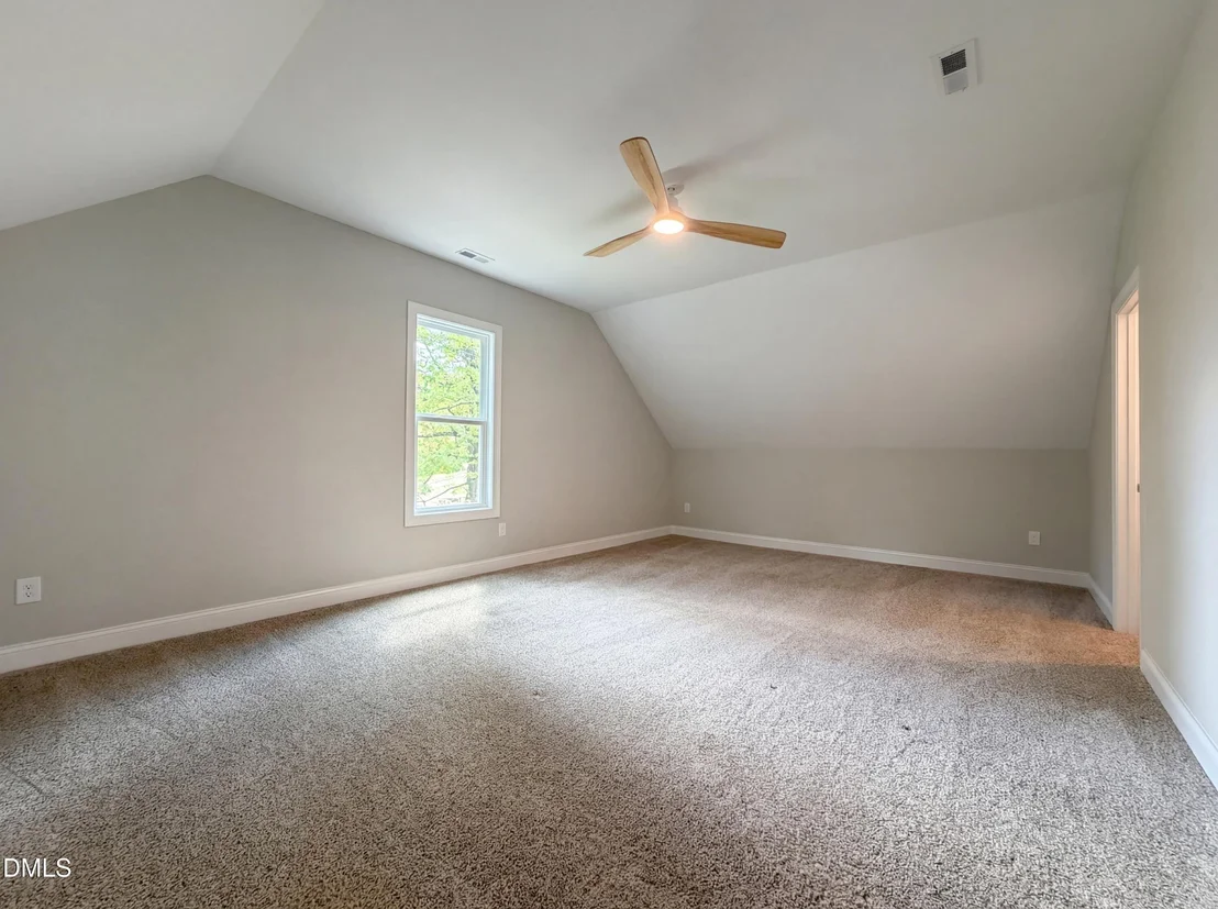 Photo of 903 Long Avenue