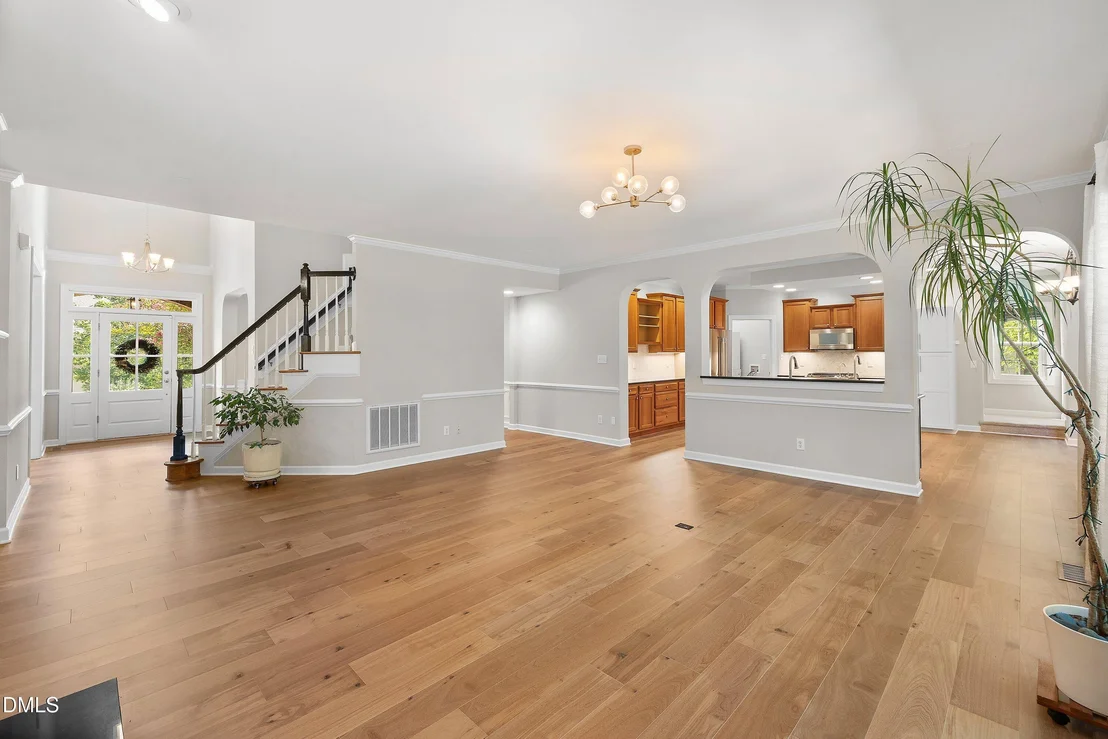 Photo of 804 Modena Drive