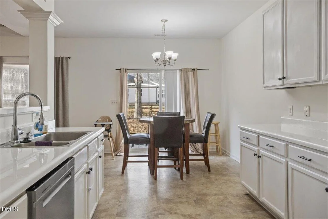 Photo of 8233 Marshall Brae Drive