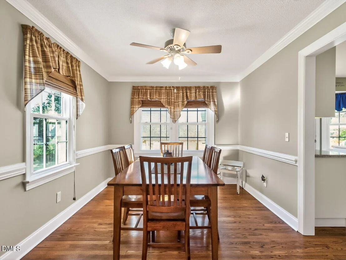 Photo of 1425 Raybon Drive