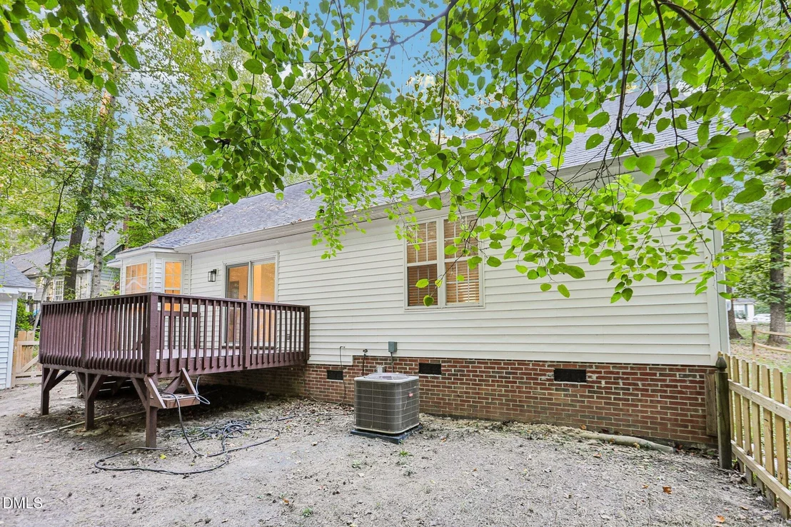 Photo of 8832 Reigate Lane