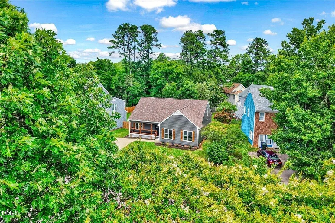 Photo of 4413 Easthampton Drive