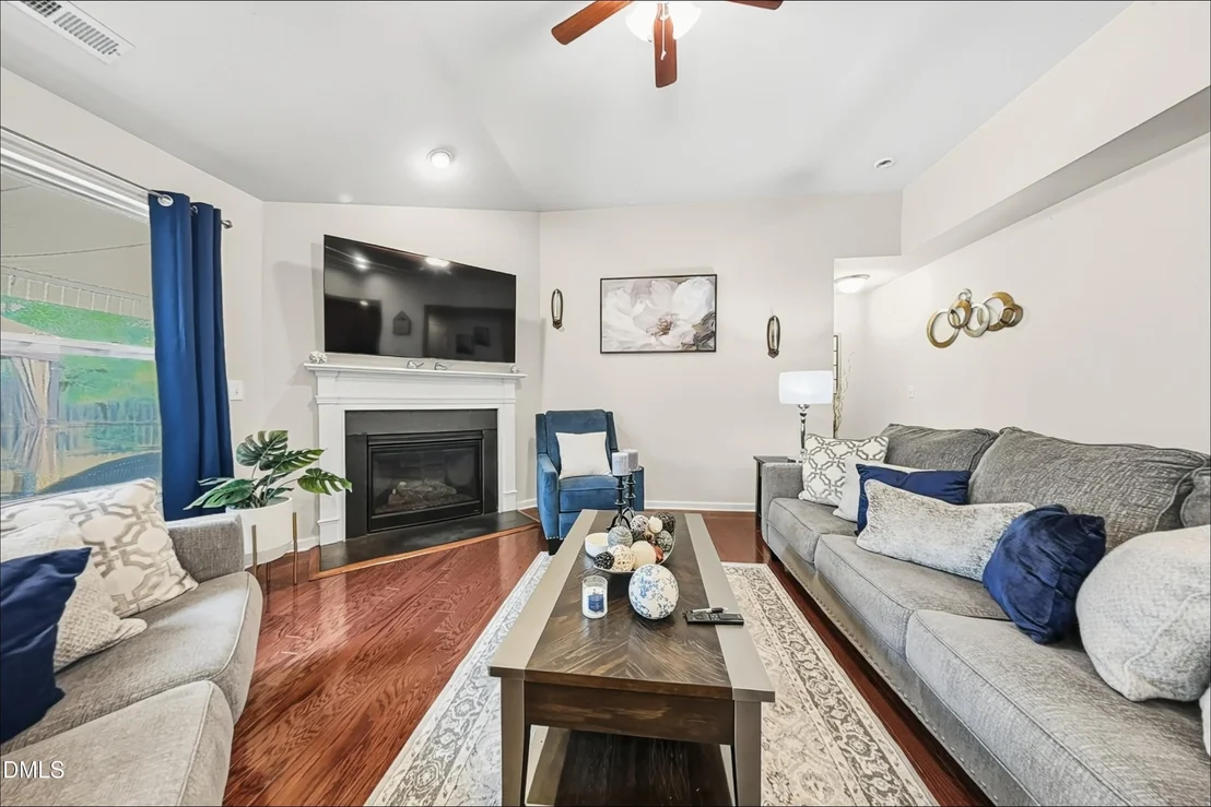 Photo of 828 Poplar Street