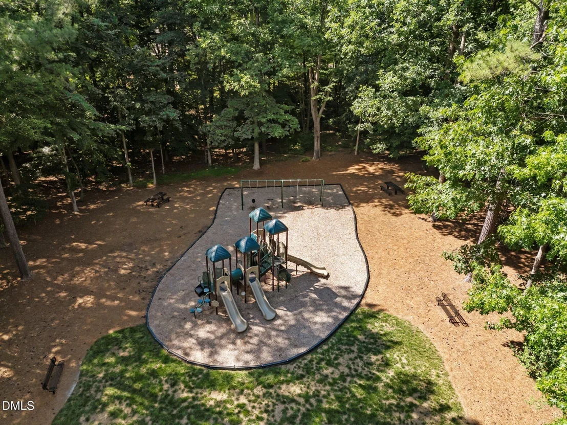 Photo of 1212 Tacketts Pond Drive