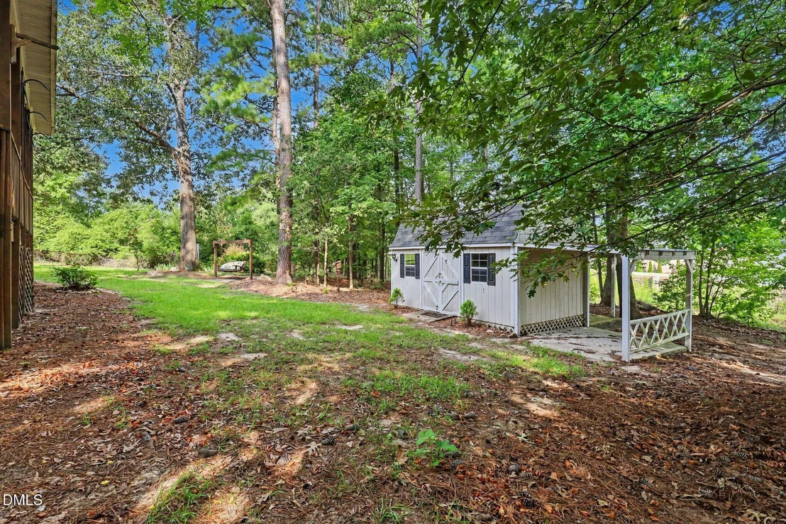 Photo of 113 Lake Point Drive