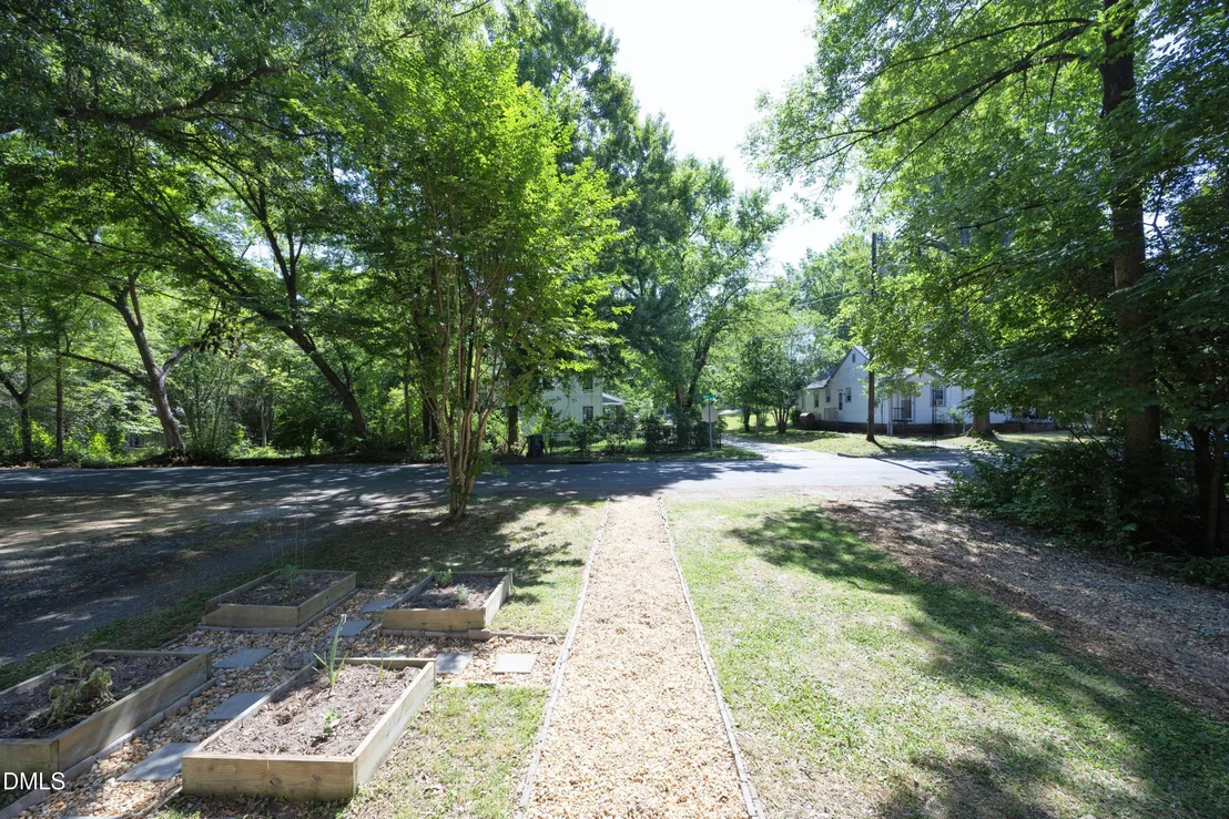 Photo of 811 Hale Street