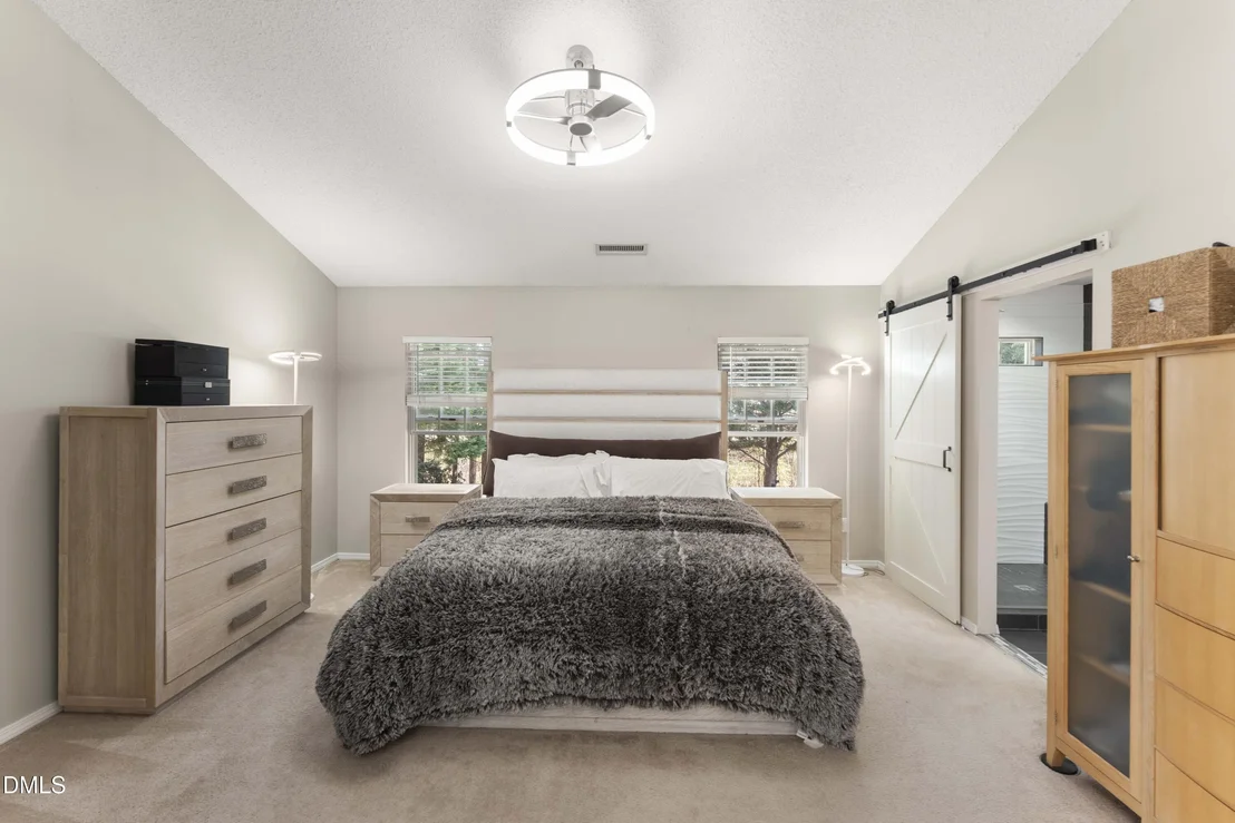 Photo of 3045 Buttonwood Lane
