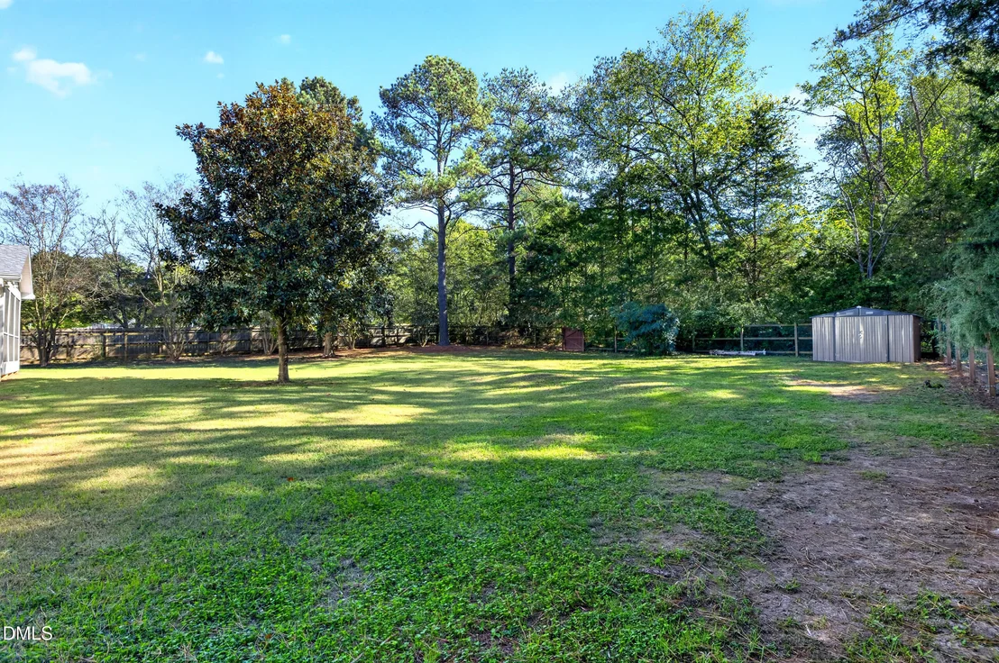 Photo of 8609 Manns Loop Road