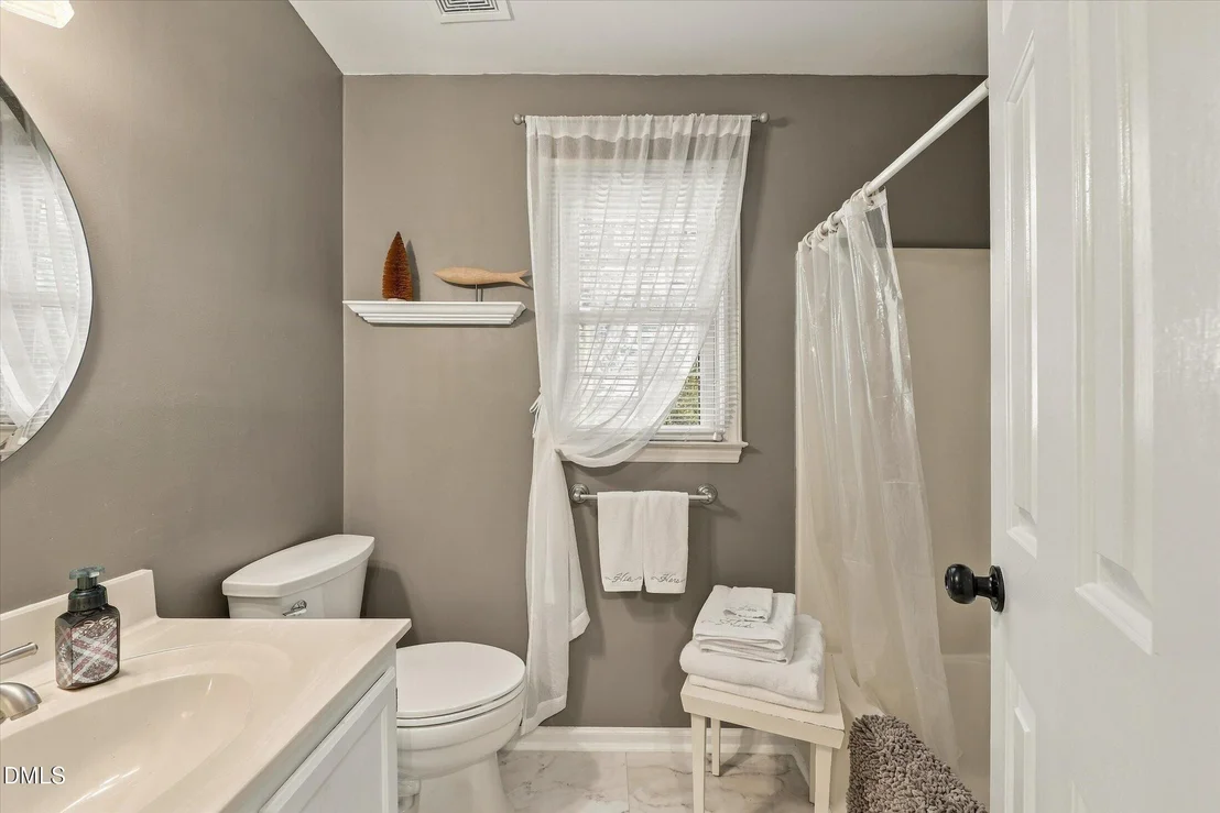 Photo of 209 Rosehaven Drive