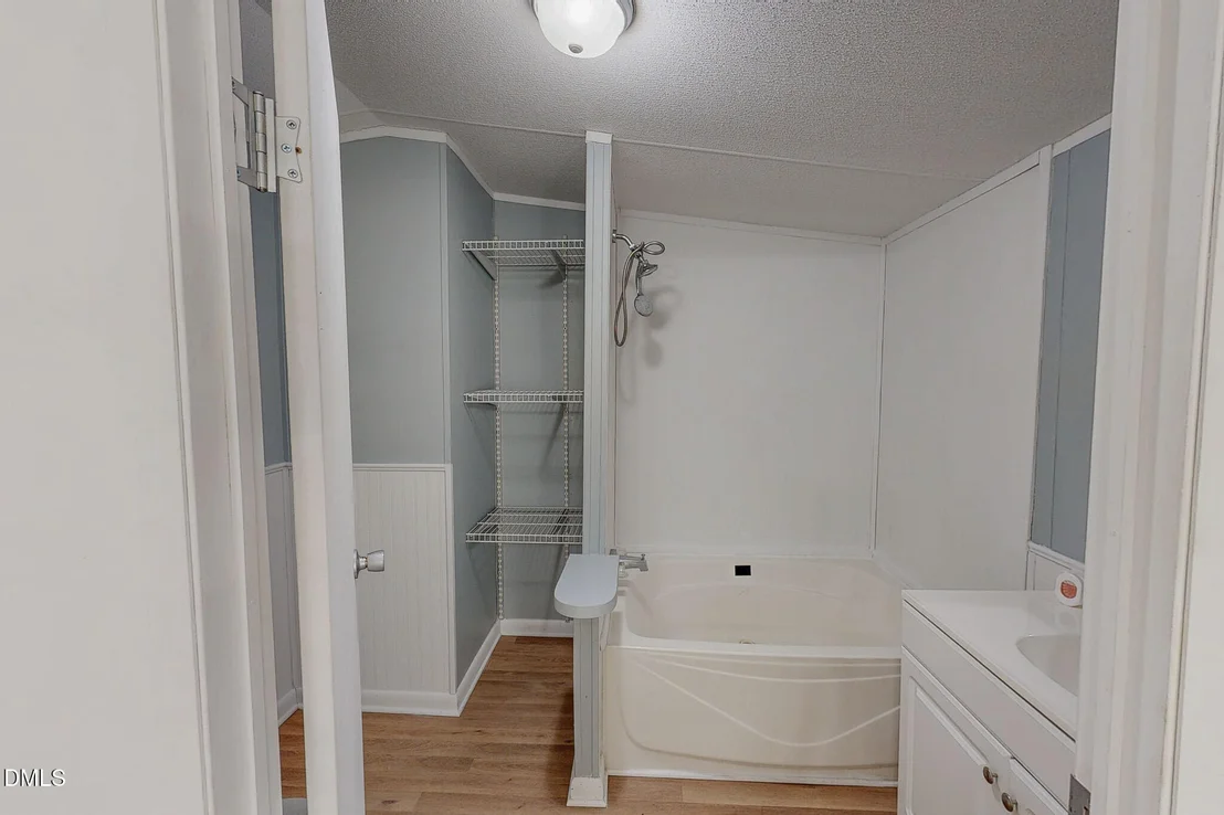 Photo of 32 Everett Avenue