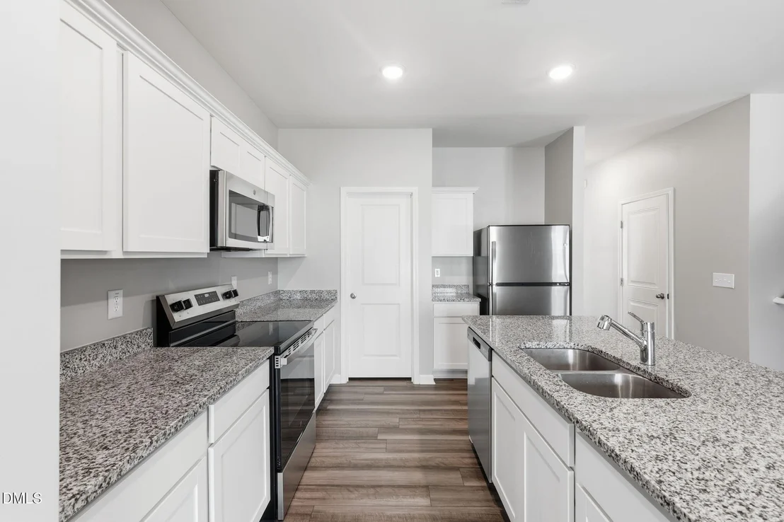 Photo of 1114 Centerview Drive