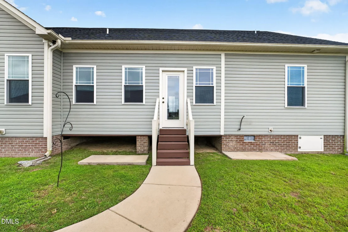 Photo of 156 Clipper Lane