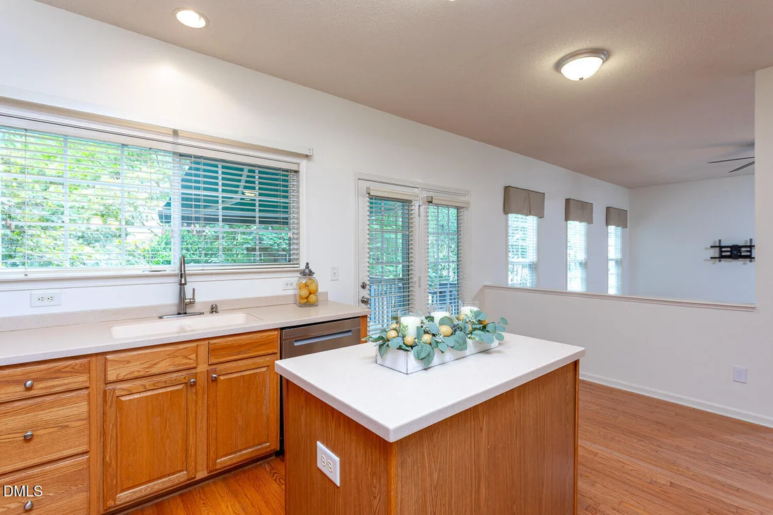 Photo of 208 Troyer Place