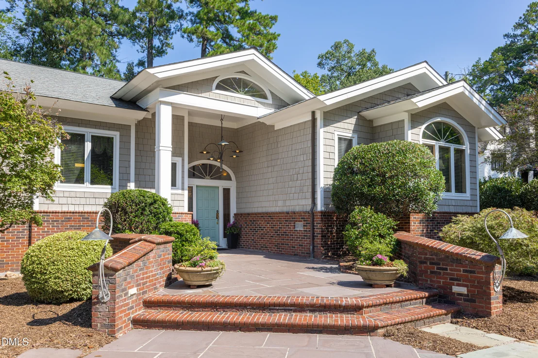 Photo of 2806 Chelsea Circle