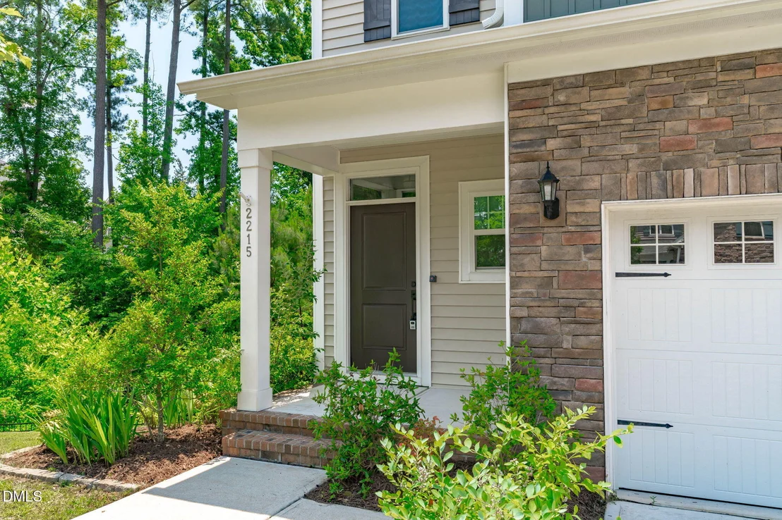 Photo of 2215 Magnolia Tree Lane